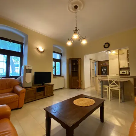 Daire Old Town 1bdr Private Parking